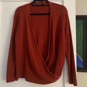 Nic & Zoe Woman’s Cross Front Sweater. 4 way Cardigan. L/S. Rust/chestnut color.